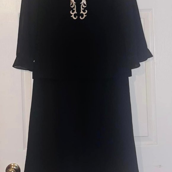 WOMEN'S size 10 -- Dress with Jacket.. PLAZA SOUTH~~ BLACK with WHITE TRIM.~~ - Picture 10 of 10